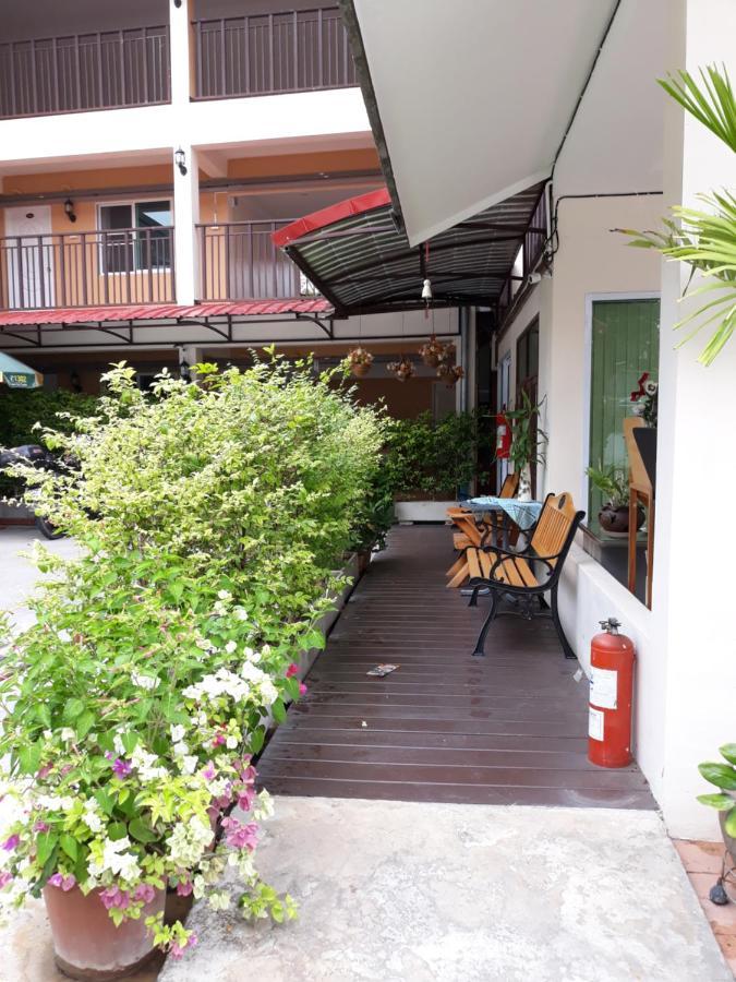 Отель A.N. House Чиангмай Экстерьер фото