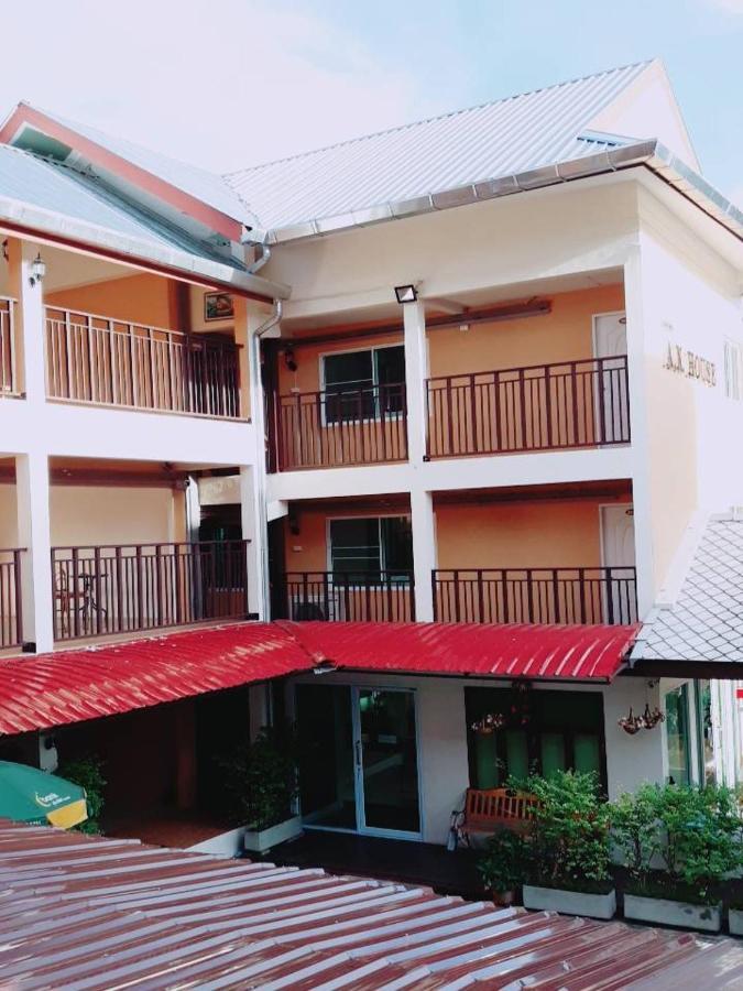 Отель A.N. House Чиангмай Экстерьер фото